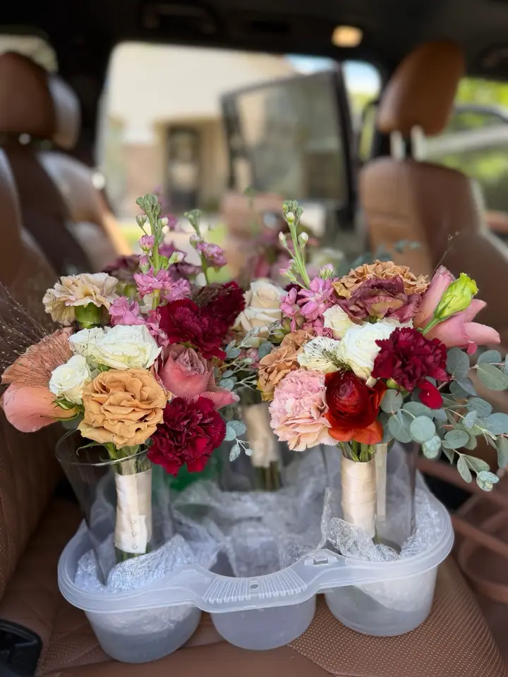 Floral arrangement preview