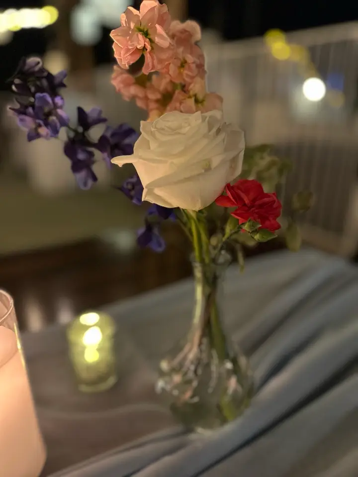 Floral arrangement preview