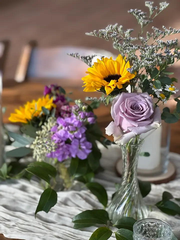 Floral arrangement preview