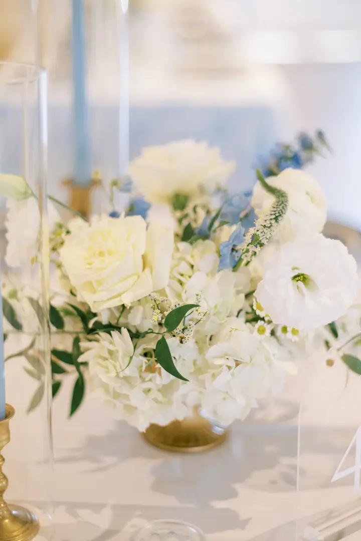 Floral arrangement preview